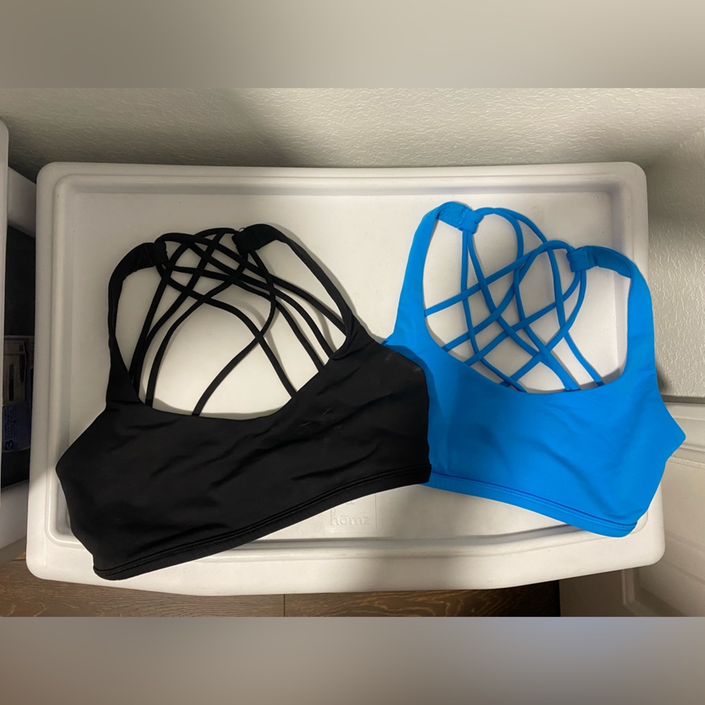 Bundle 2 Lululemon sports bras XS